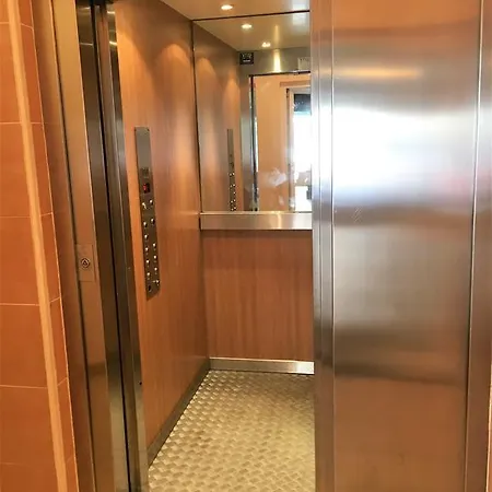 Apartament Floor Santa Barbara *